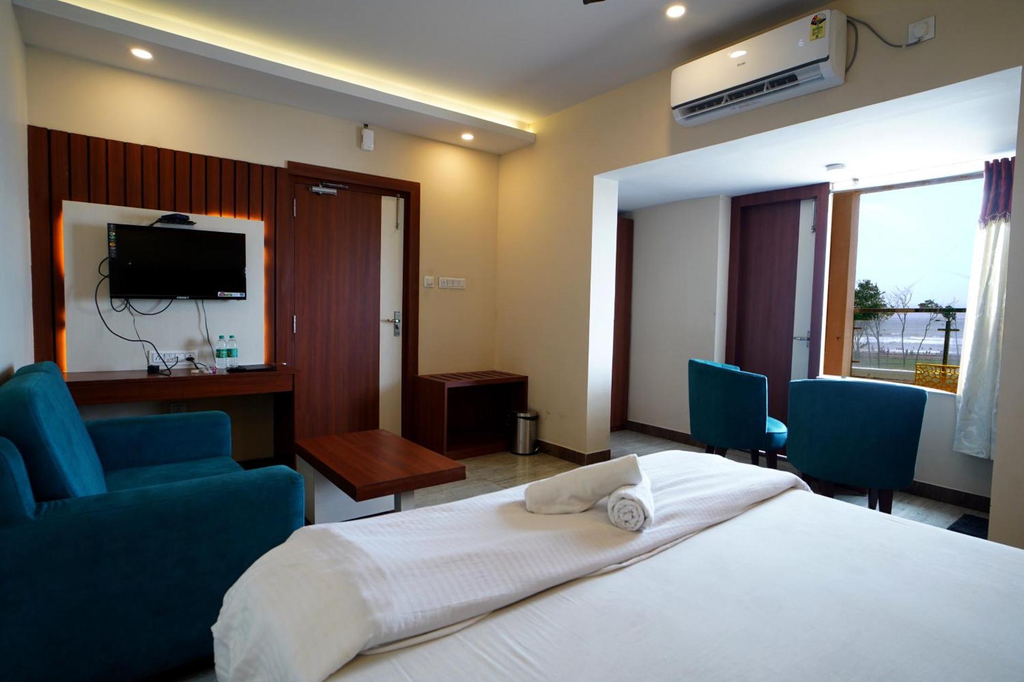 Royal Sea View !! Beach Front With Free Wifi !! 迪卡 外观 照片