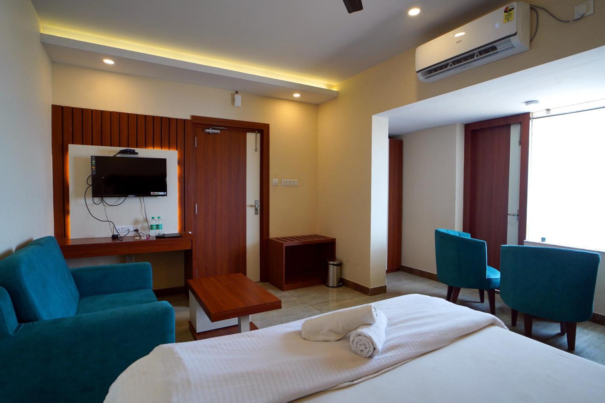 Royal Sea View !! Beach Front With Free Wifi !! 迪卡 外观 照片