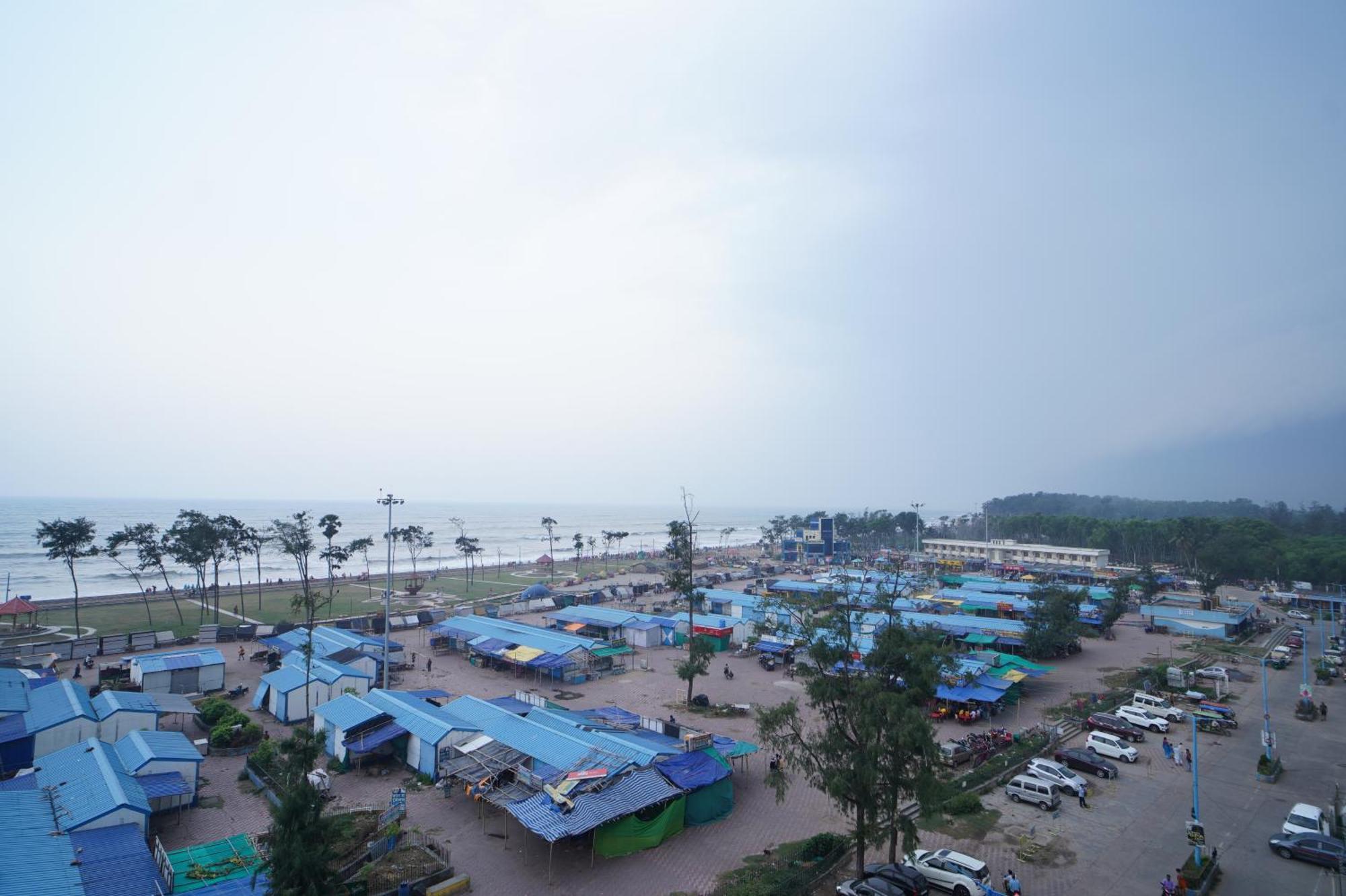 Royal Sea View !! Beach Front With Free Wifi !! 迪卡 外观 照片
