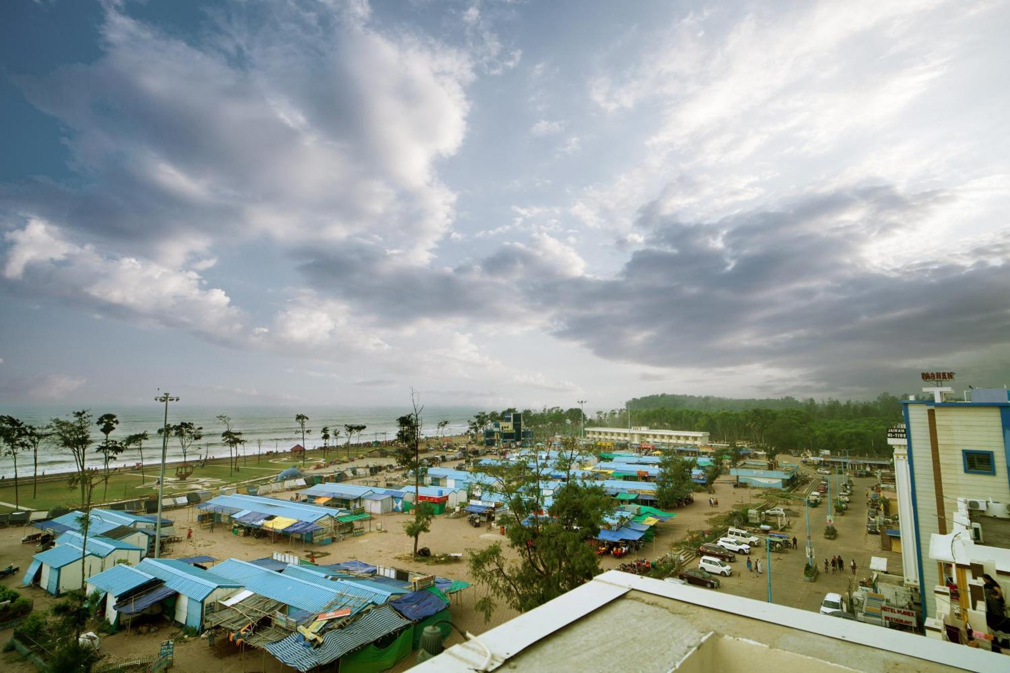 Royal Sea View !! Beach Front With Free Wifi !! 迪卡 外观 照片